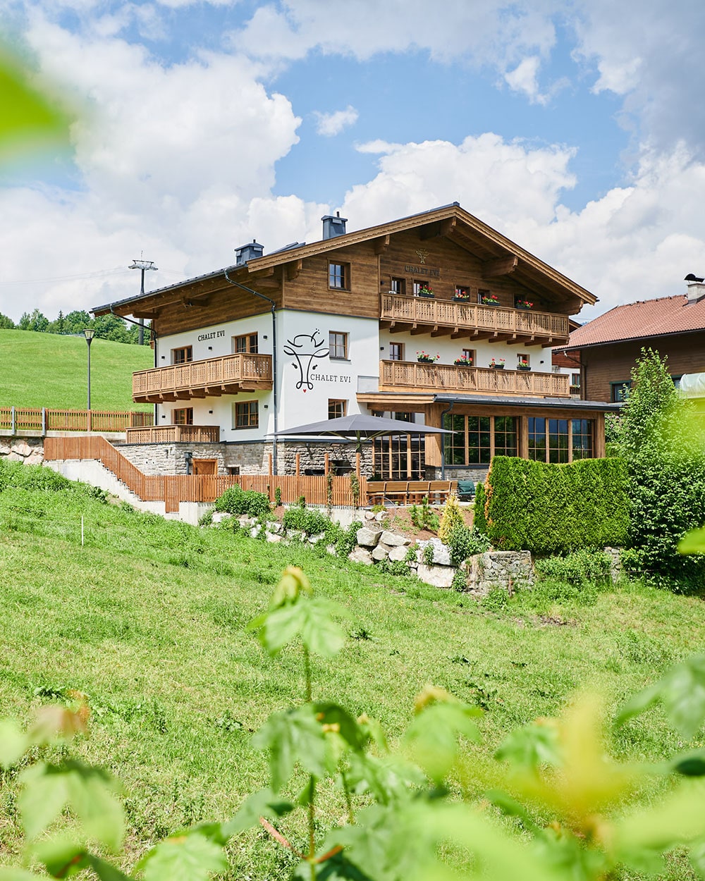 Chalet direkt an der Piste im Sommer in Kaprun, Zell am See in Österreich