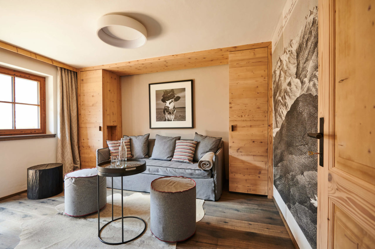 Living room in luxury chalet Chalet Evi to rent in Austria