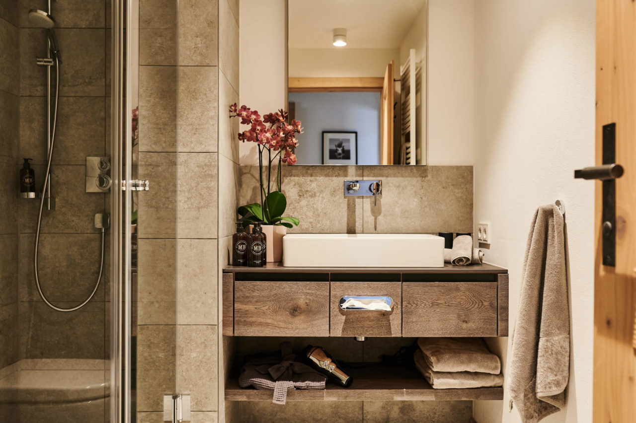 bath room in suite at luxury chalet austria